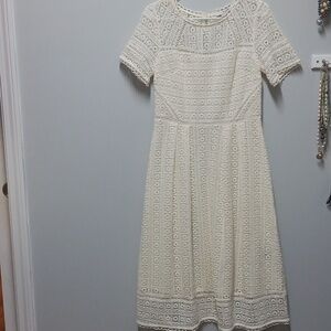 EUC Boden crochet/ lace midi dress, size 6
